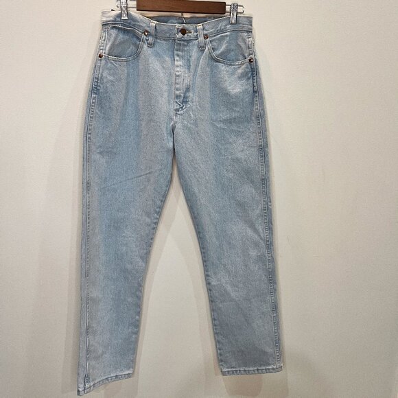 NWT Wrangler Women's Cowboy Cut Natural Rise Jeans Size 9/10 30" inseam - Picture 1 of 6